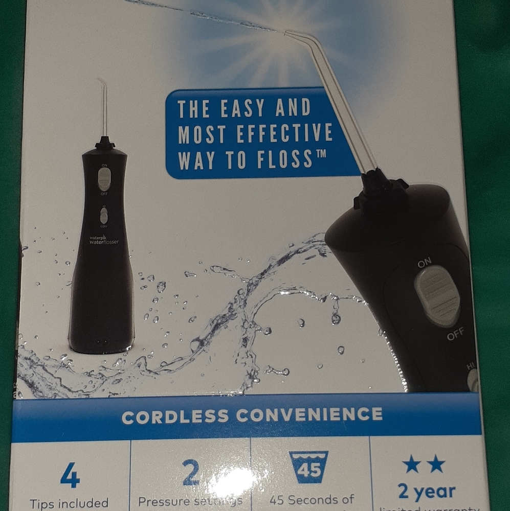 NEW Waterpik WaterFlosser Cordless Plus